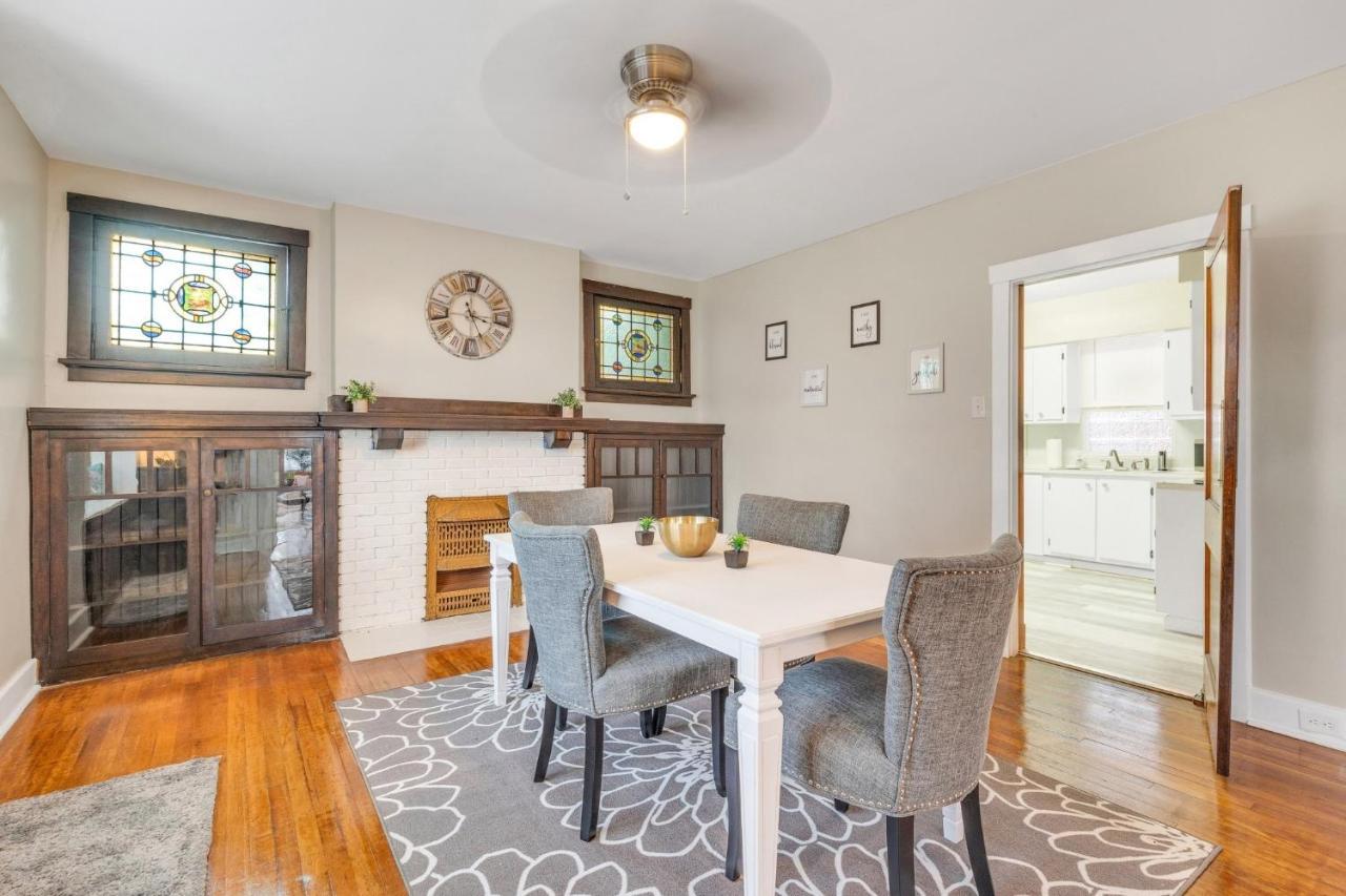 "New Listing" Spacious 3 Bedroom Large Home Close To Downtown, Oakland, & East Liberty! Home Піттсбург Екстер'єр фото
